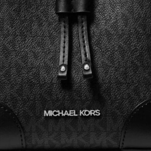 Michael Kors Mercer Small Bucket Logo Bag NEW NWT - Picture 3 of 4